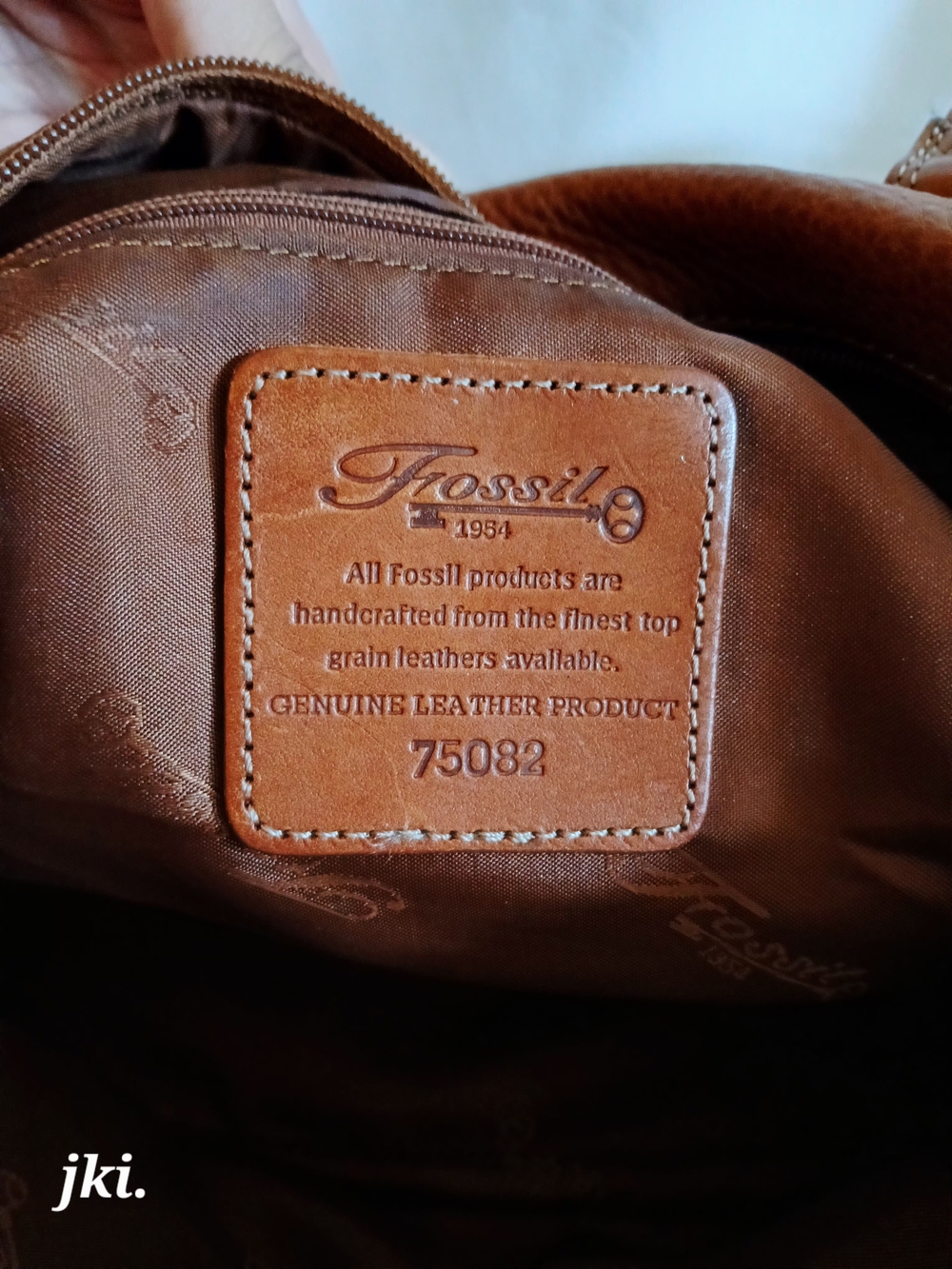 Fossil Women's Brown Leather Shoulder Bag - Picture 4 of 11